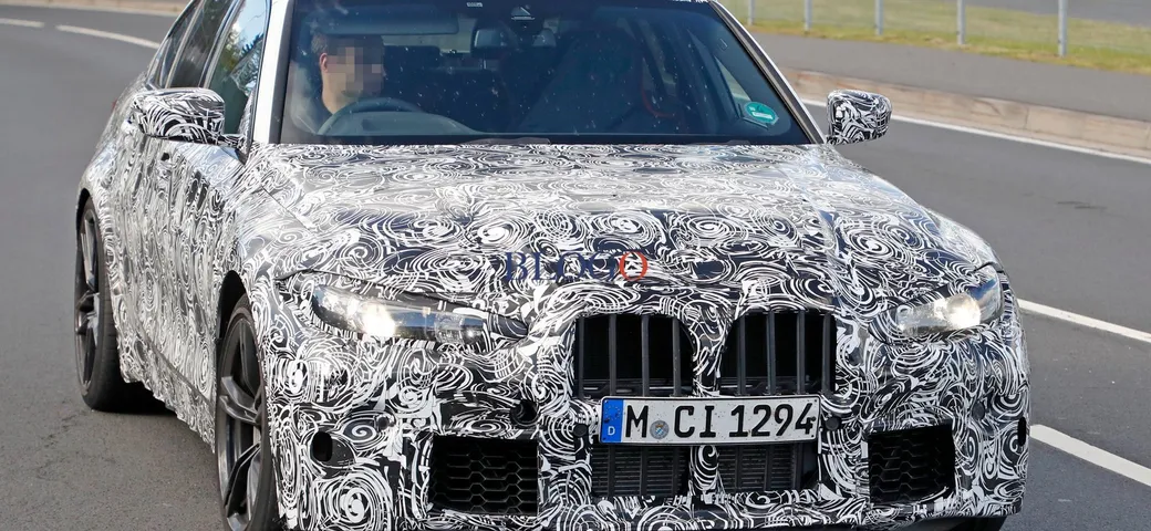 BMW M3: le foto spia