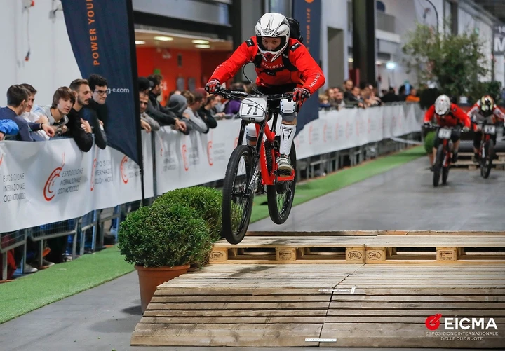 EICMA 2021, spazio alle e-bike con una pista dedicata