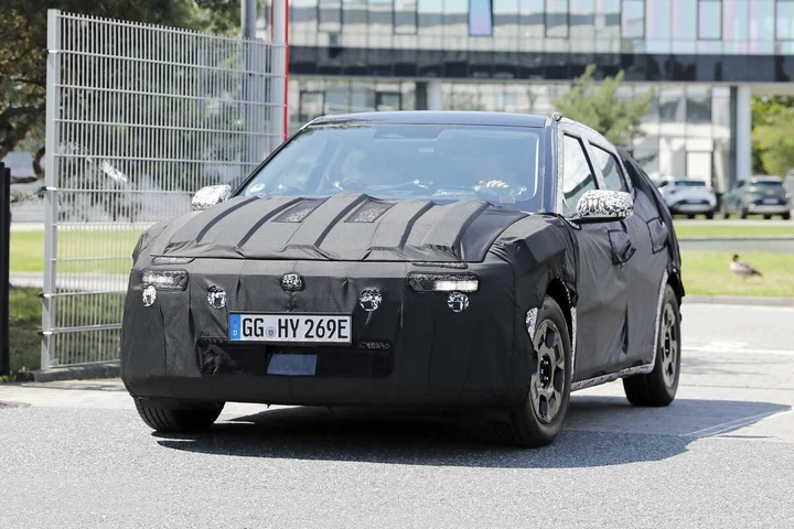 Hyundai ha pronta la sua elettrica low cost: cinesi avvertite
