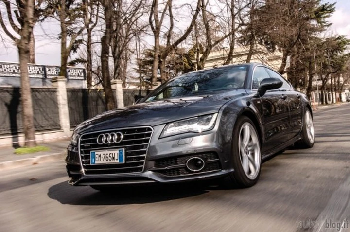 Audi A7: in viaggio con la tecnologia