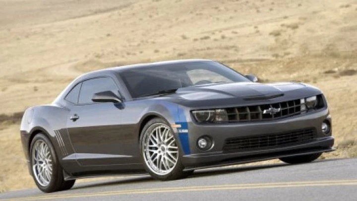 Sema 2009: la Chevrolet Camaro diventa Hennessey HPE700