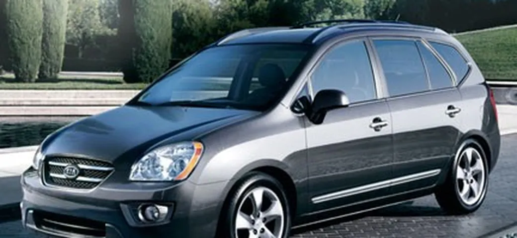 Kia Carens... o Rondo