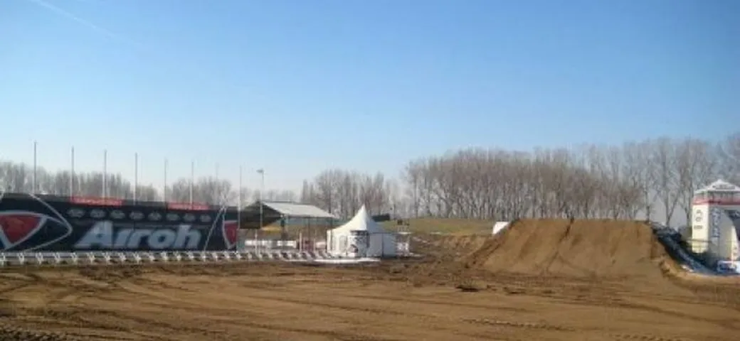 Tutto pronto per l'Airoh Mantova Starcross
