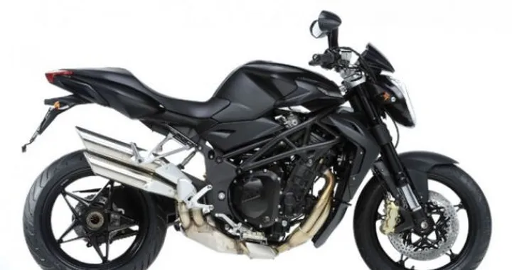 Listino MV Agusta 2011: Brutale 920 a 11.990€