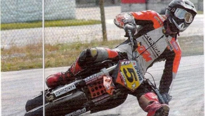 Foto del giorno: Albert Roca, piegatore folle!