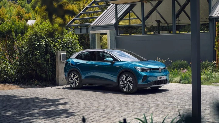 Volkswagen ID.4 alla conquista del mercato elettrico: i suoi punti di forza
