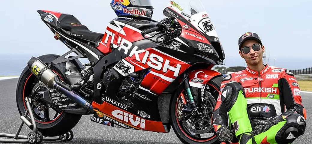 SBK: nuovi colori anche per Kawasaki Puccetti