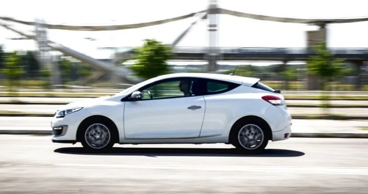 Renault Megane Coupé 1.5 dCi: la prova consumi 2.000 km