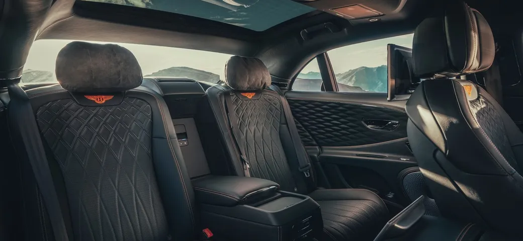 Bentley Flying Spur: posteriore dell'abitacolo da sogno