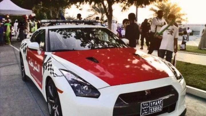 Nissan GT-R: eccola nel ruolo di auto della polizia di Abu Dhabi