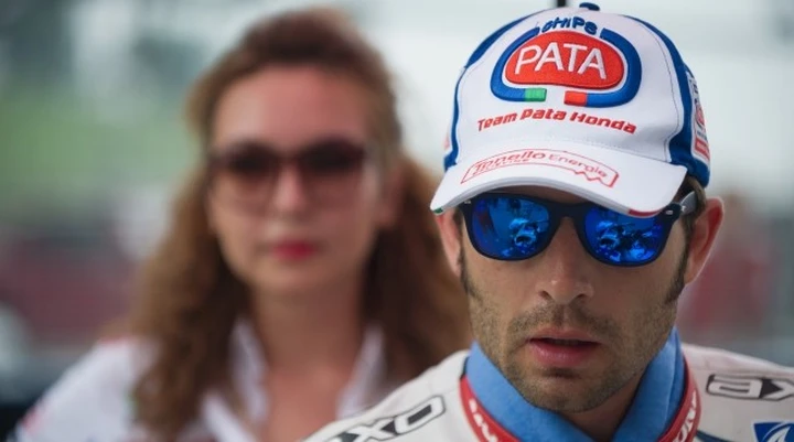 SBK 2016: Sylvain Guintoli sulla Yamaha R1M ufficiale?