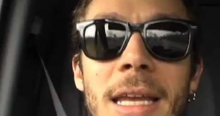 Valentino Rossi: un tranquillo martedì di traverso... /video