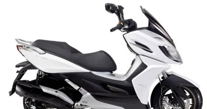 Kymco K-XCT 300 2012 - Salone EICMA Milano 2011