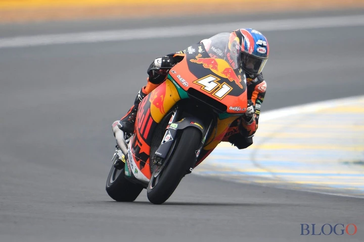 Moto2 Germania: Binder, miglior tempo nelle FP2