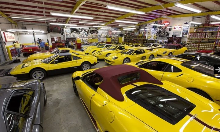Nel garage di Phil Bachman, dove le Ferrari sono (quasi) tutte gialle