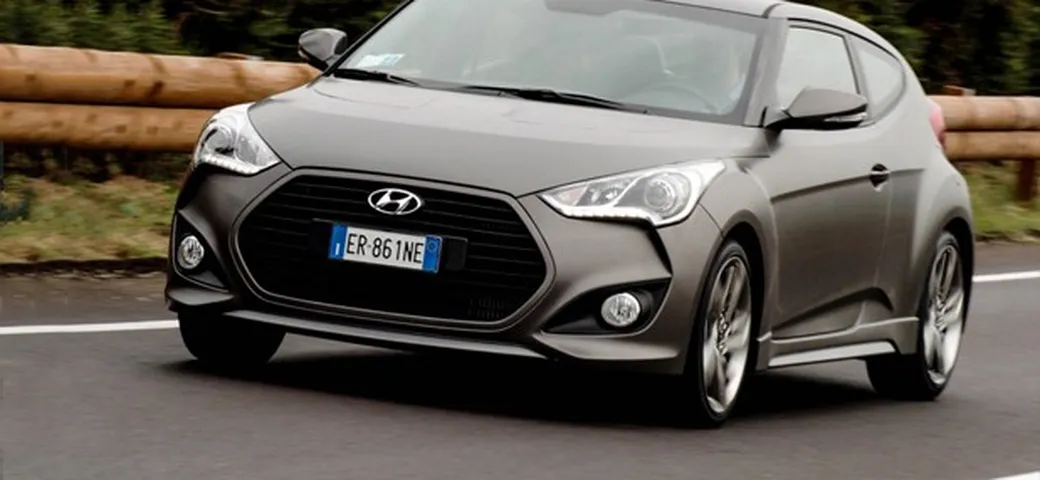 Hyundai Veloster: prezzo, caratteristiche e prova