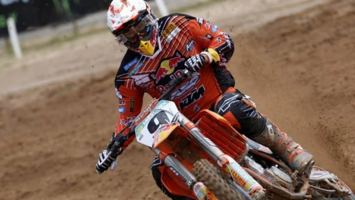 Motocross: serio infortunio al polso per Ken De Dycker