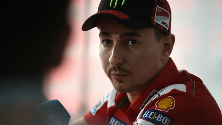 MotoGP Sepang: è scontro tra Lorenzo e Ducati