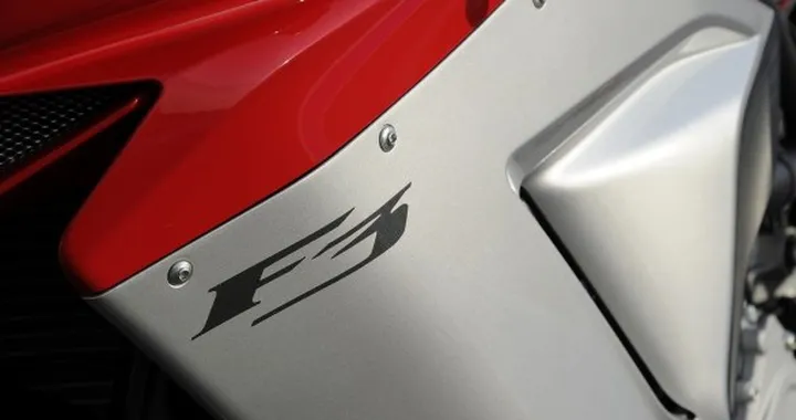 MV Agusta F3 800 pronta tra un mese