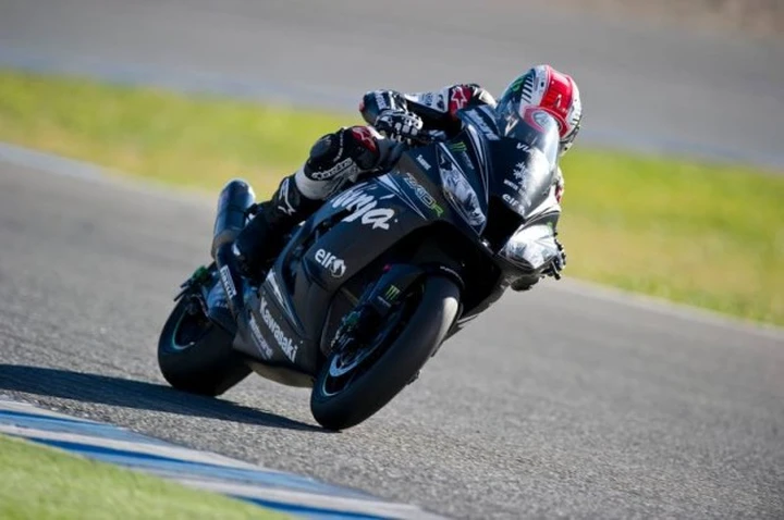 SBK Test Jerez 2015: Rea precede Lowes, Sykes e Giugliano nel Day-1; caduta per Guintoli [FOTO]