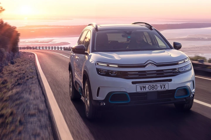 Citroen C5 Aircross Hybrid: disponibilità e prezzi