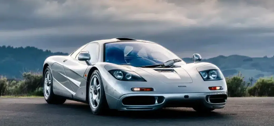 McLaren F1 batte ogni record d’asta: valore cresce del 2.574%