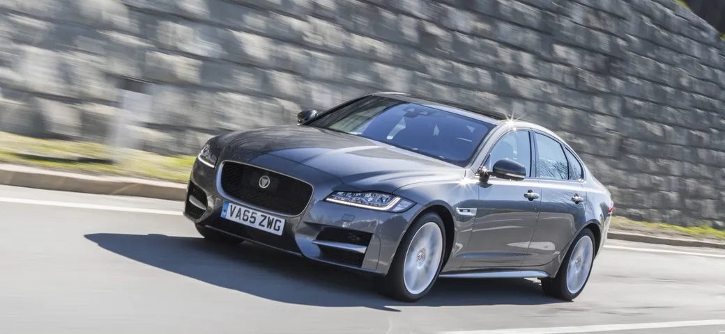 Jaguar AWD: al volante della gamma 4x4