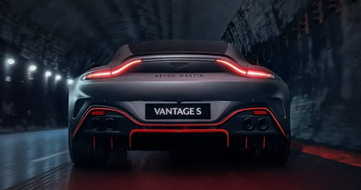 Aston Martin prepara una Vantage estrema: nel mirino c'è la Porsche 911 GT3