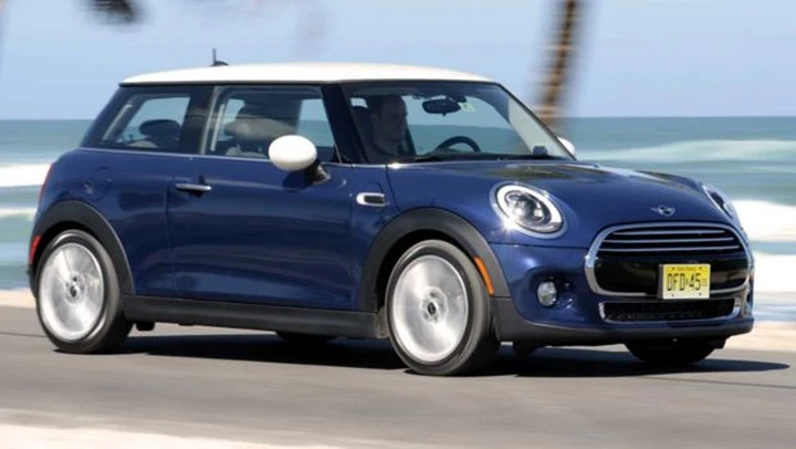 Nuova Mini 2014: prezzo, motori e caratteristiche di Mini One e Mini One D