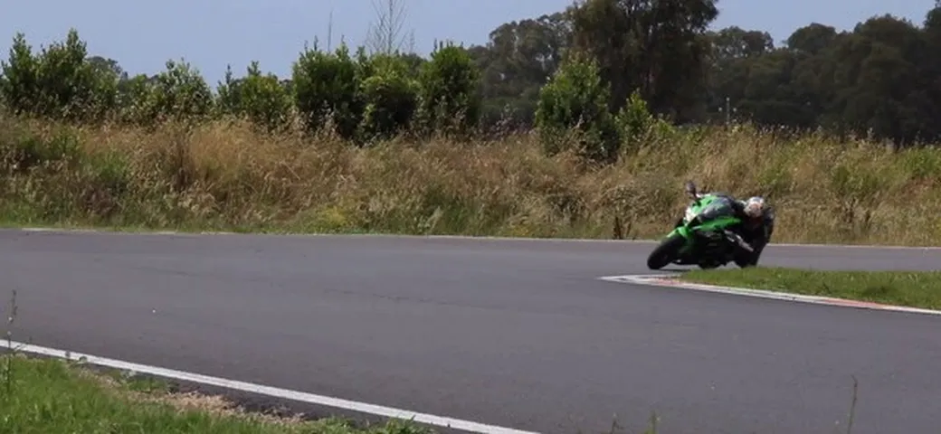 **DA ELIMINARE**Kawasaki Ninja ZX 10-R M.Y. 2016: il nostro video-test