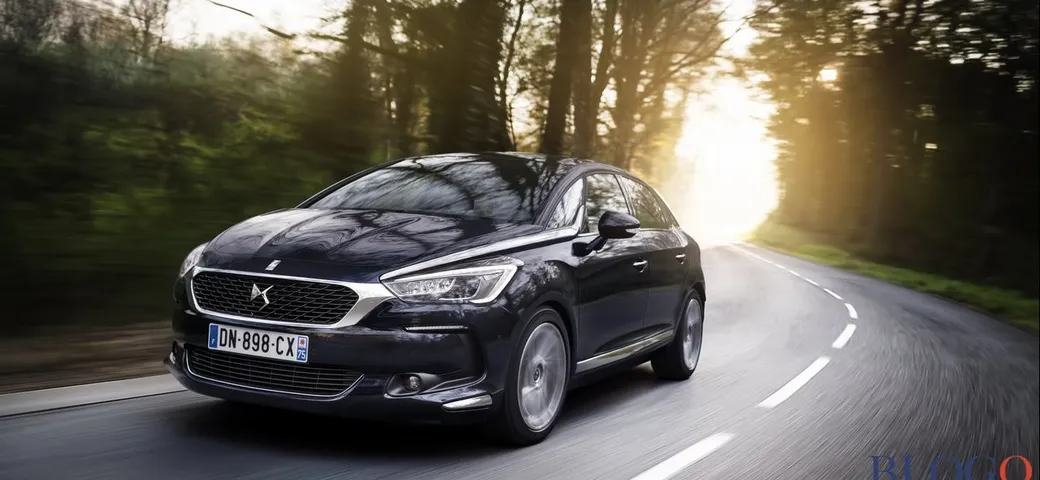 DS 5 MY2015: primo contatto