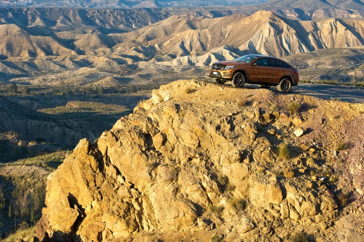 Mercedes SUV Attack: test drive tra le rocce del deserto di Almeria
