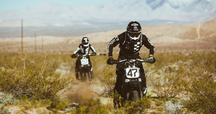 Le Ducati Scrambler dominano la "classe Hooligan" al The Mint 400