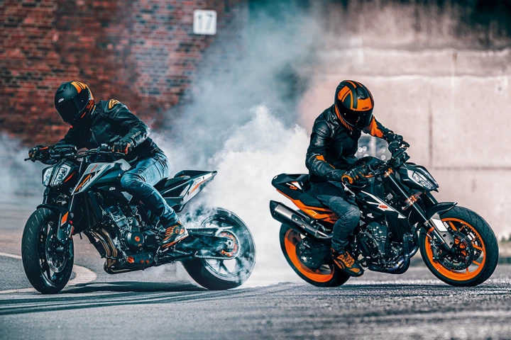 KTM svela la nuova 790 Duke e aggiorna la gamma Street