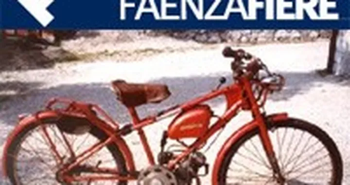 Mostra-mercato di auto e moto d'epoca