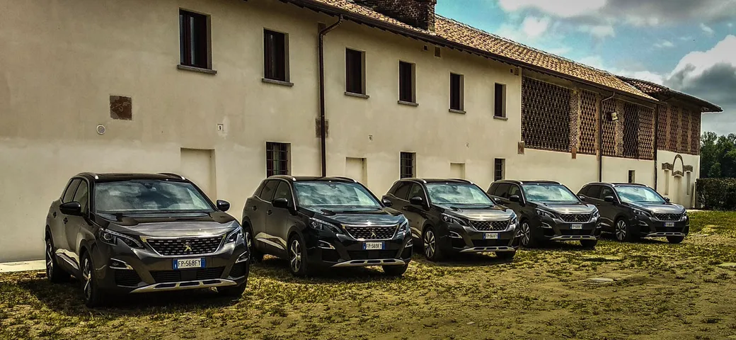Peugeot 3008 EAT8: test drive del nuovo cambio automatico [Video]