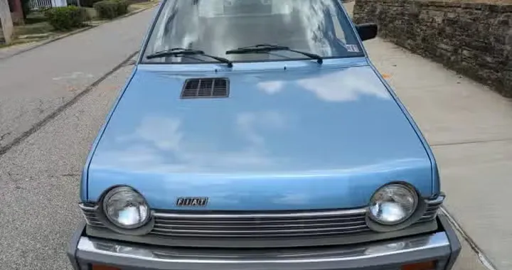Che ci fa una Fiat Ritmo negli USA? È praticamente perfetta: appena 6.000 km