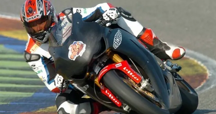 SBK: primi test del 2008 per il Team DFX