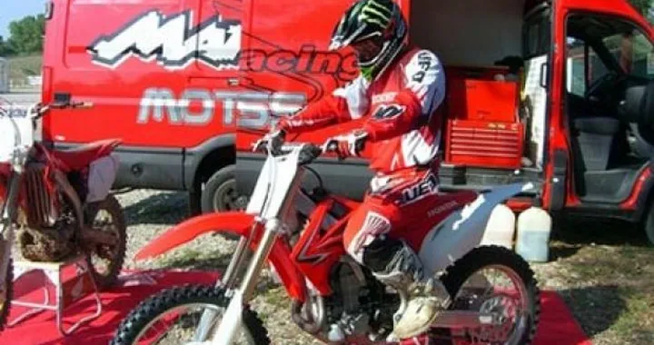 Kevin Strijbos con la Honda i.e. 2009 a Mantova