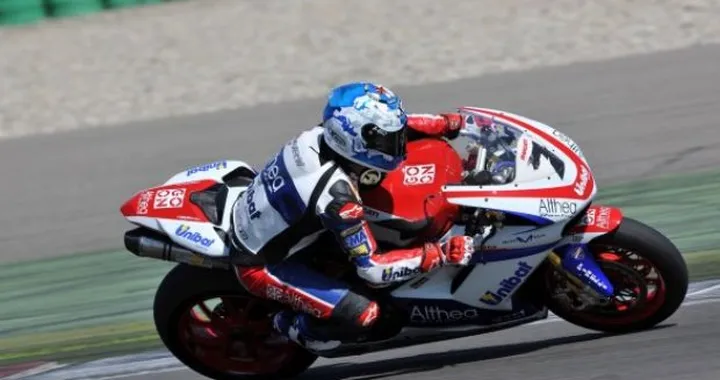 Carlos Checa in chat con i fan su Yahoo! Eurosport