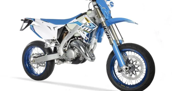 Mercato moto e scooter novembre 2020: +18,7%. Stupisce la TM Racing SMR 125 ai vertici della classifica