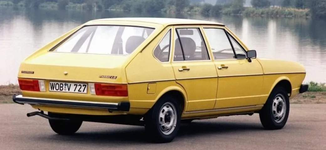 Volkswagen Passat: storia e immagini delle otto generazioni