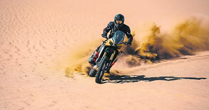 Kove 800 X Rally: la sfida cinese alle regine delle moto adventure