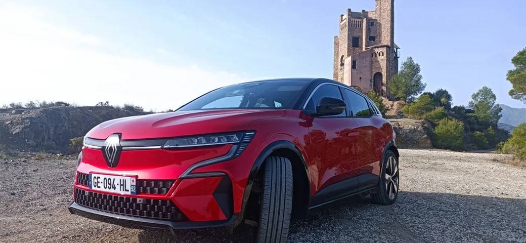 Renault Megane E-Tech electric: prova, prezzo, allestimenti