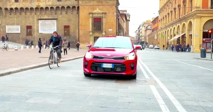 Kia Rio 2017: video della prova su strada