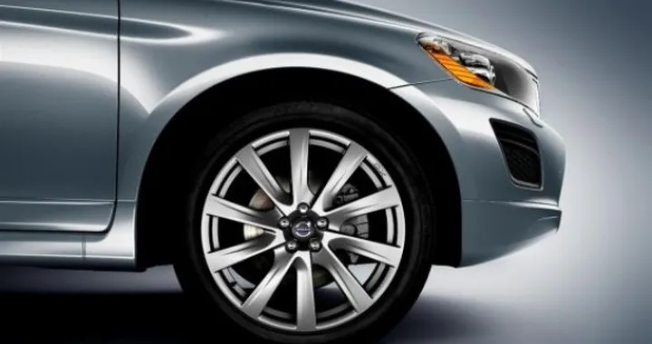 Volvo XC60 Inscription: nuovo allestimento per il SUV svedese