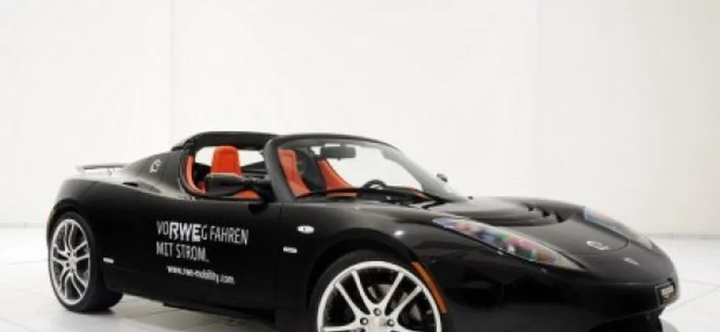 Brabus Tesla Roadster Sport Green Package: con RWE energia per 30.000 km