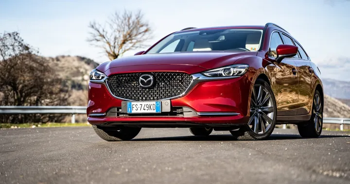 Mazda 6 Wagon: prova su strada - Video