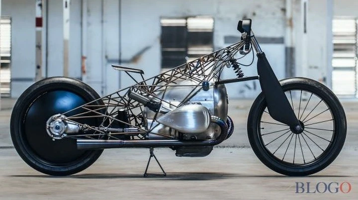 BMW 