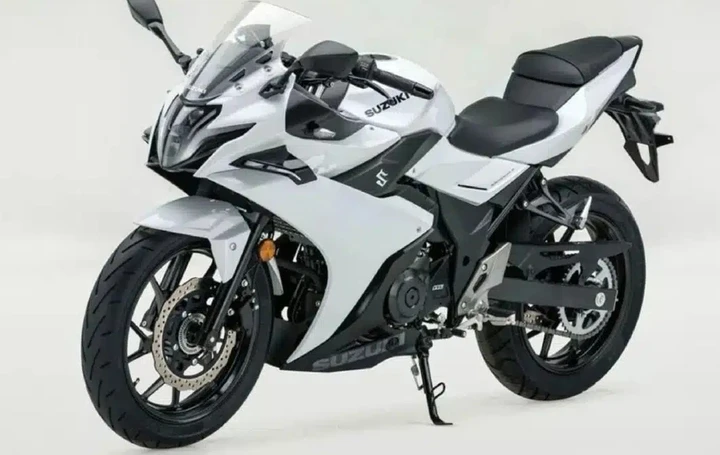 Nuova Suzuki GSX250R 2027: motore VVA, 30 CV e design più aggressivo
